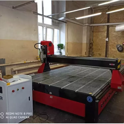 Фрезерный станок с ЧПУ 2100x4000x200mm Standart Фрезерный станок с ЧПУ 2100x4000x200mm Standart